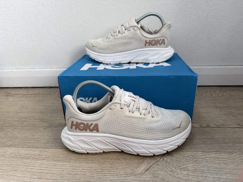 Hoka one arahi women - hoka,